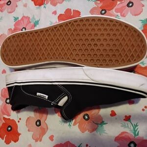 Vans Black Classic Canvas Slip On Women’s Size 11 Sneakers Shoes